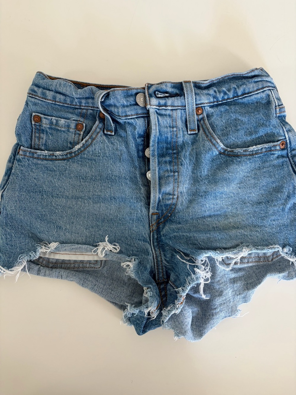 Levi’s Blue Distressed Women’s Denim Jeans
